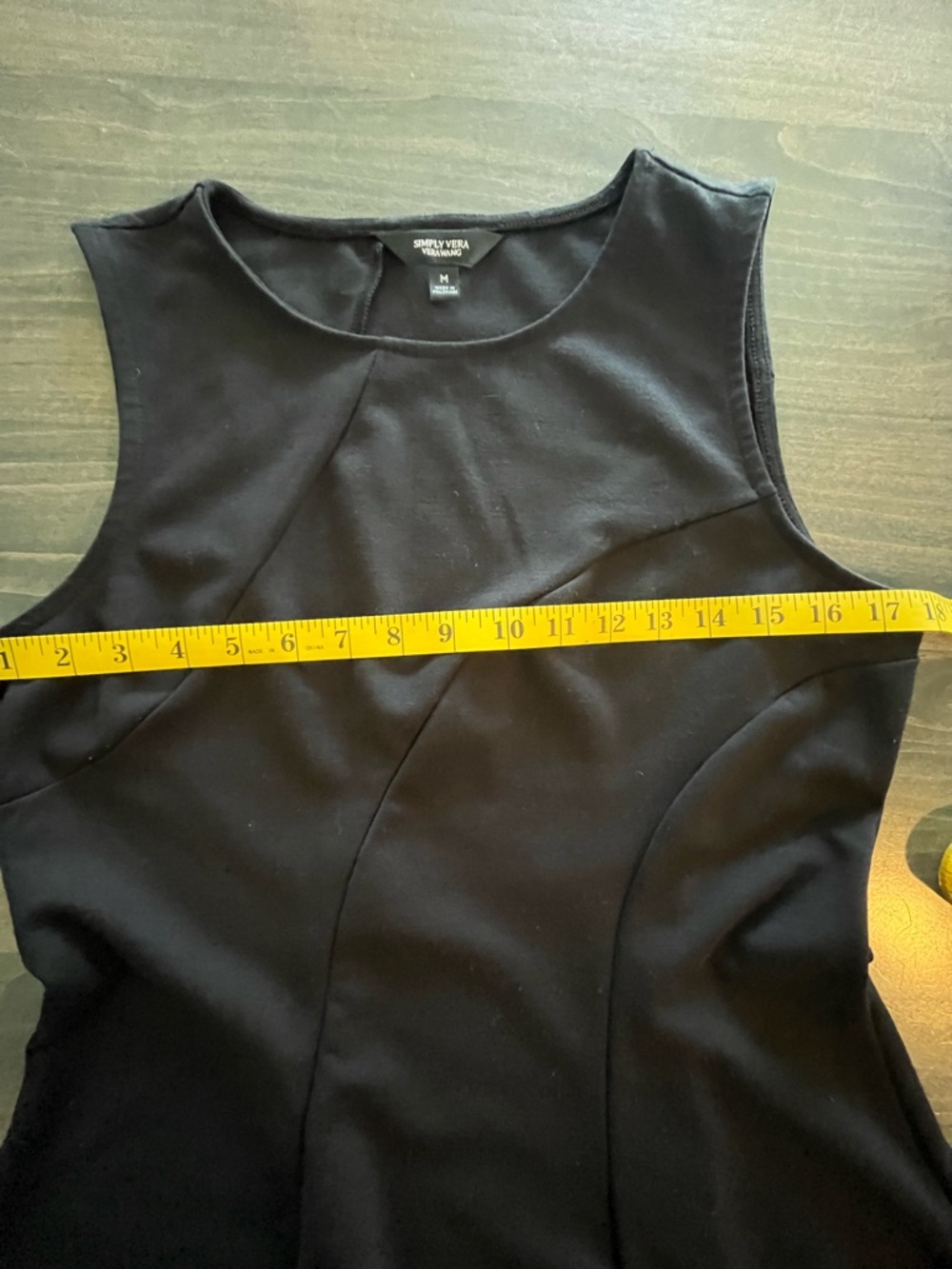 Simply Vera Sleeveless Fit and Flare Dress
Size: Medium - Picture 4 of 6